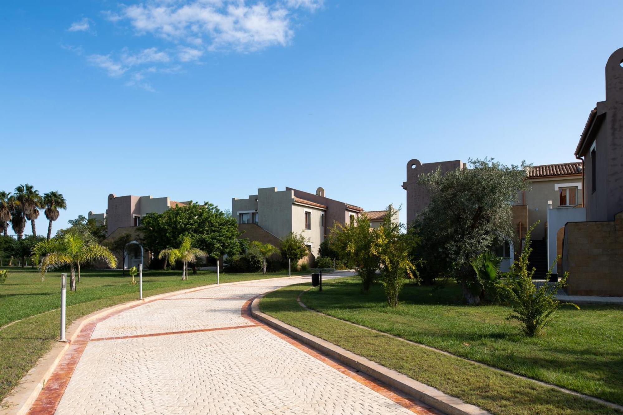 Апарт отель Le Residenze Archimede Сиракузы Экстерьер фото